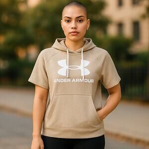 NWOT ~ UNDER ARMOUR Rival Fleece Womens Short Sleeve Hoodie ~ Sweatshirt SMALL